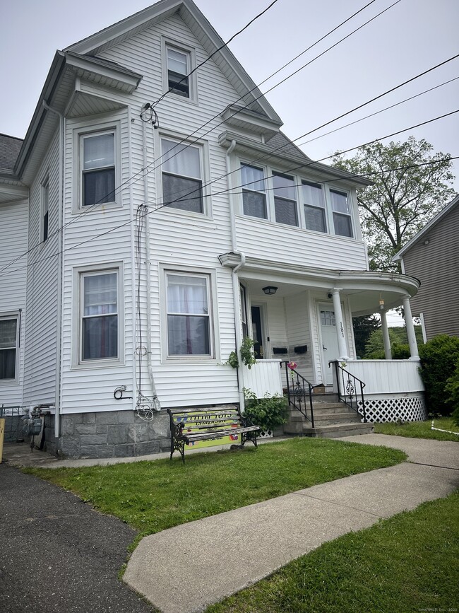 Building Photo - 181 High St