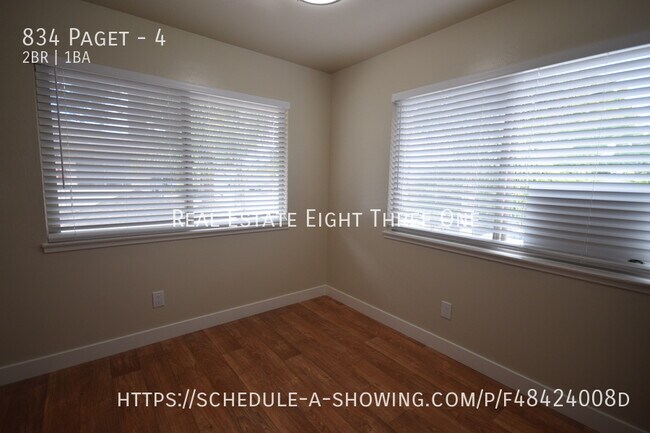 Building Photo - 834 Paget Ave