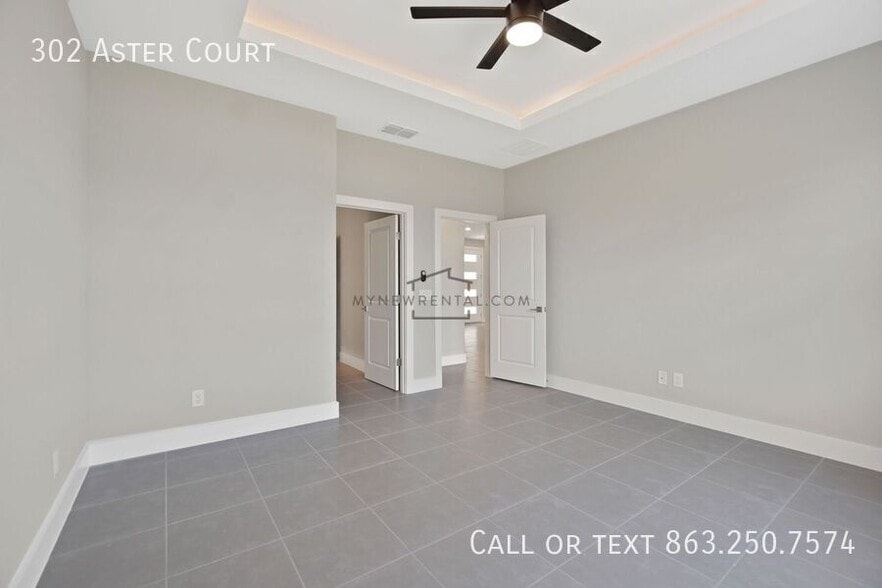 Building Photo - 302 W Aster Ct