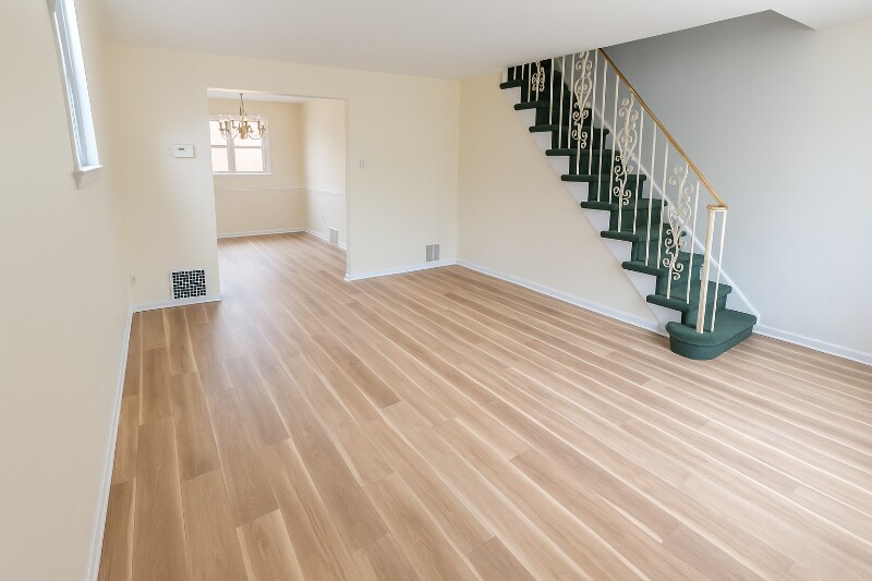 Building Photo - 248 S Bayberry Ln