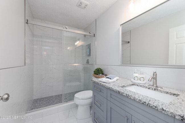 Building Photo - 7869 Jolliet Dr