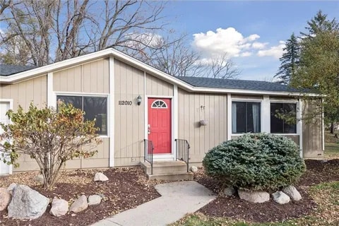 Building Photo - 112010 Faber Ln