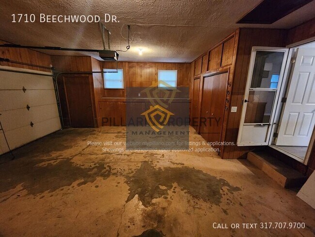 Building Photo - 1710 Beechwood Dr