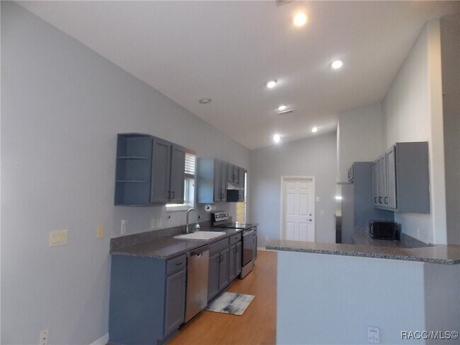 Building Photo - 1874 W Angelica Loop