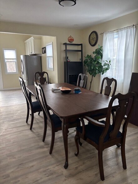 Dining Room - 2972 Madison Ave