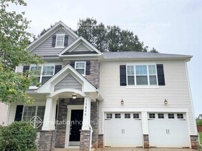 Building Photo - 15824 Homecoming Way