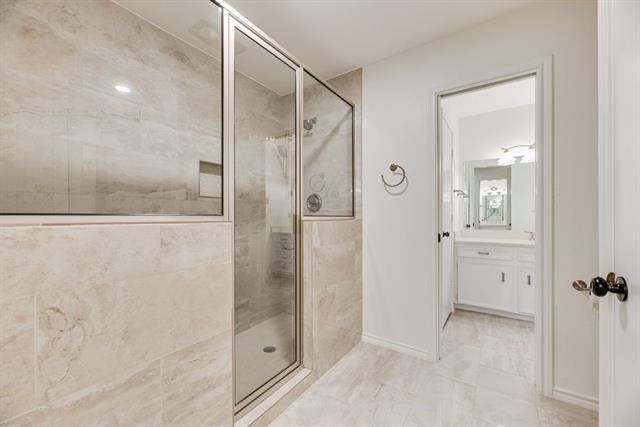 Building Photo - 6943 Mill Falls Dr