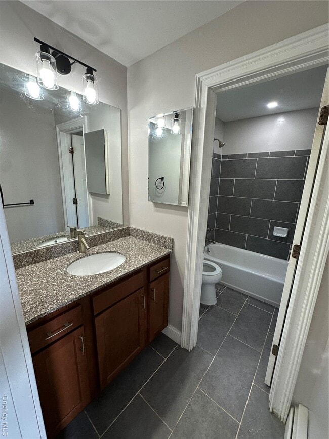 Building Photo - 2322 NY-32