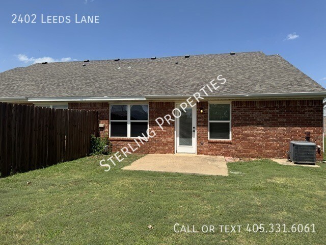 Building Photo - 2402 Leeds Ln