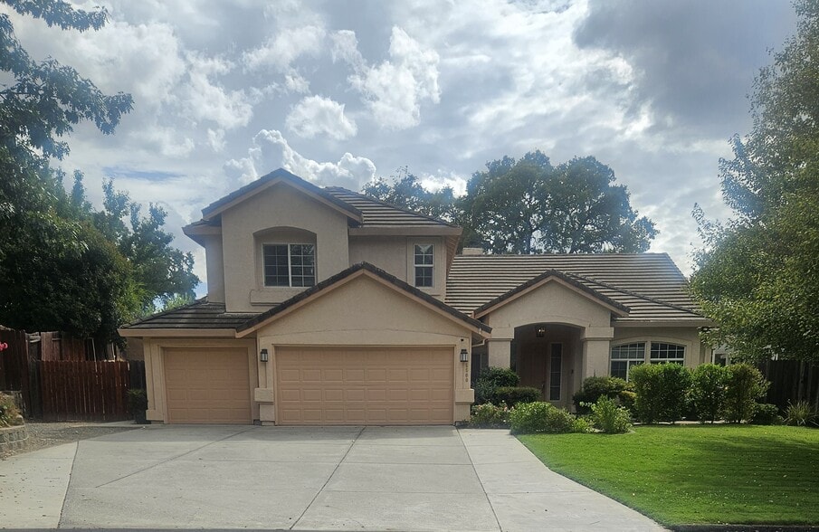 Building Photo - 5500 Granite Falls Way