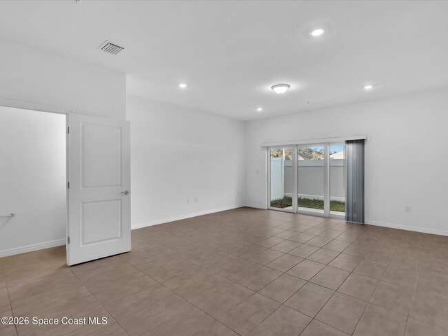 Building Photo - 4446 Jetty Ln