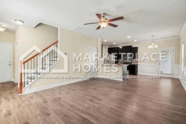 Building Photo - 6121 Hickory Ln Dr