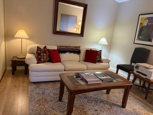 Building Photo - 726 Vista Lago Dr N