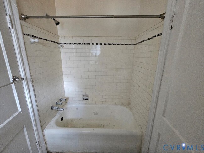 Building Photo - 505 N Arthur Ashe Blvd