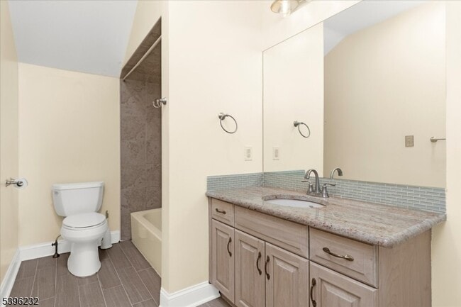 Building Photo - 21 Country Pl