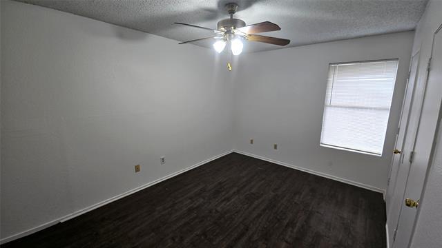 Building Photo - 1627 Windsong Ln
