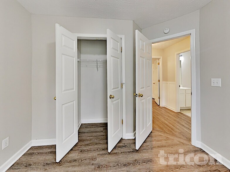 Building Photo - 312 Reisling Dr