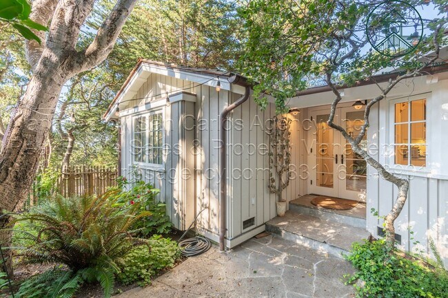 Building Photo - Immaculately Updated Two Bedroom (+Bonus) ...