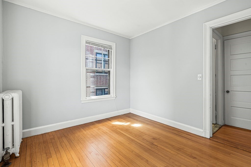 Bedroom - 36 Ash St