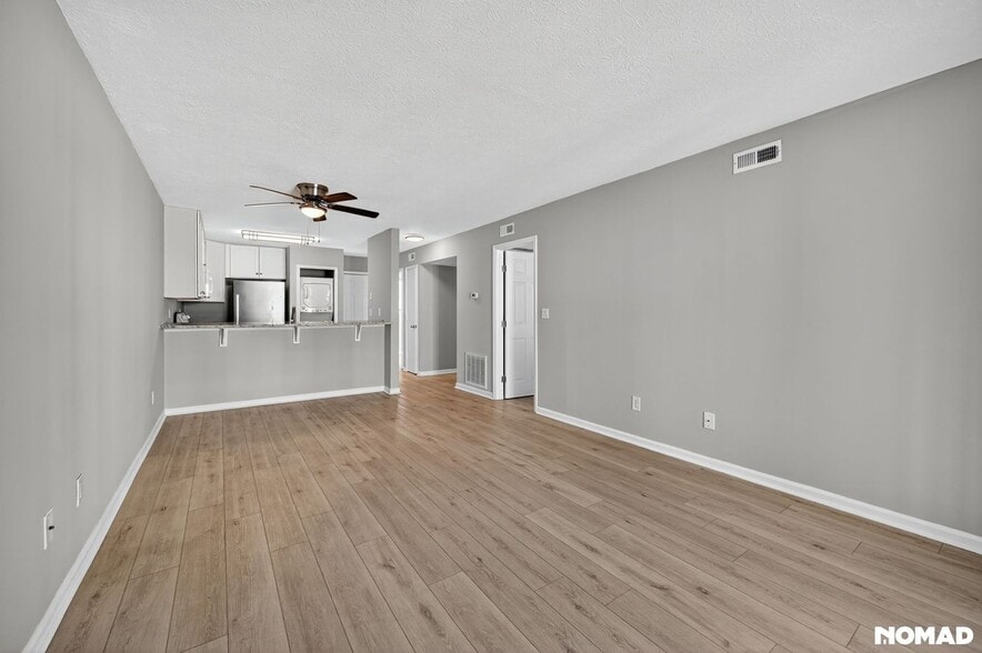 Building Photo - 209 Sunn Aire Ct