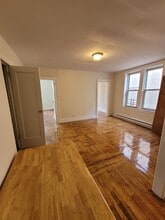 Building Photo - 341 Midwood St