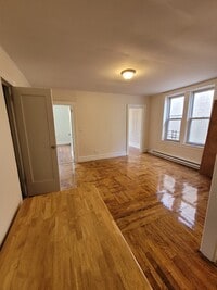 Building Photo - 341 Midwood St