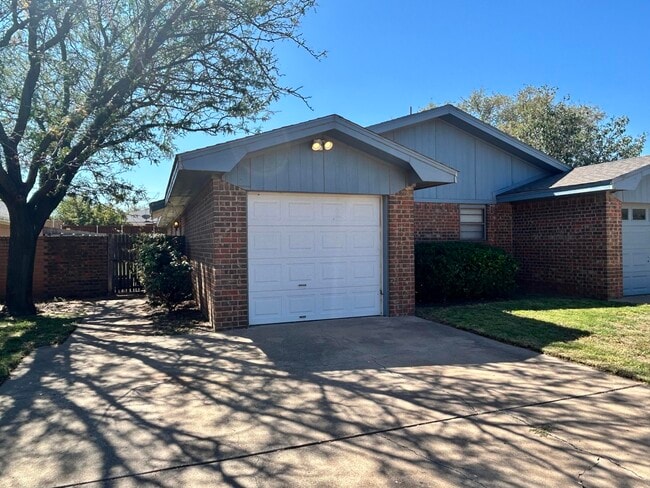 Building Photo - 6109 38th St