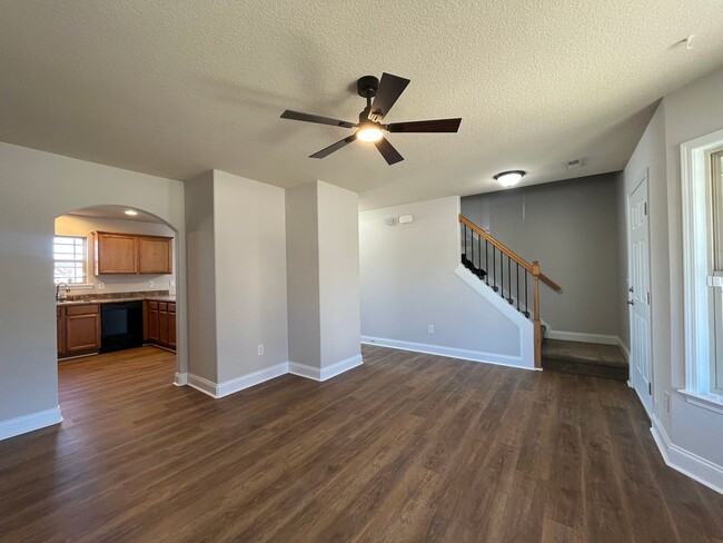 Building Photo - 116 Damascus Dr