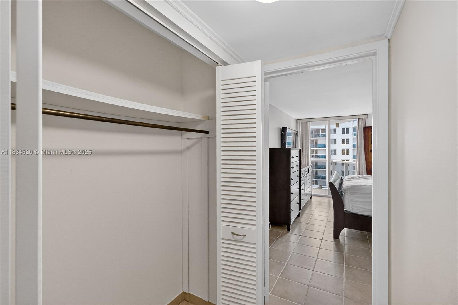 Building Photo - 2401 Collins Ave