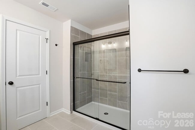 Building Photo - 3031 Breslin St