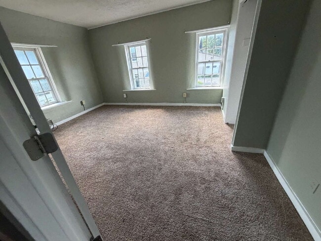 Building Photo - 3 Bedroom Apartment in Piffard – Available Immediately
