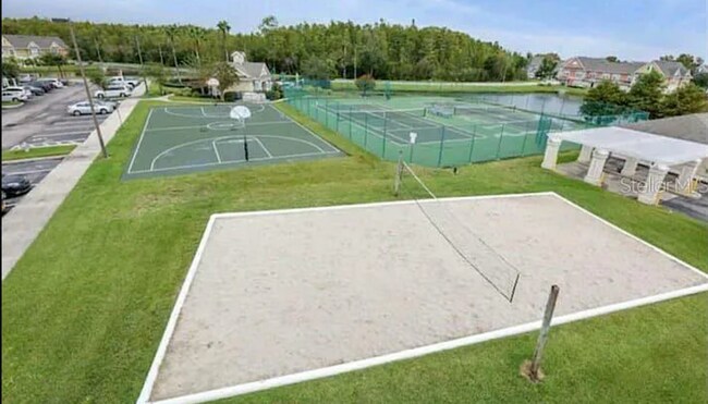 Building Photo - 2280 San Vital Dr