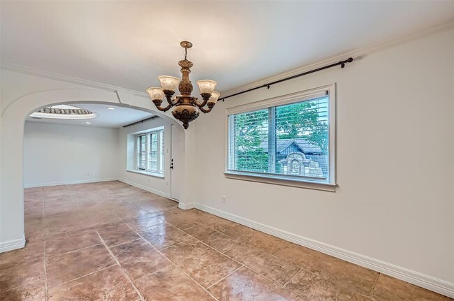 Building Photo - 6807 Greycloud Dr
