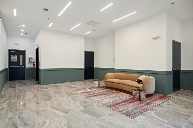 Building Photo - 2636 E York St