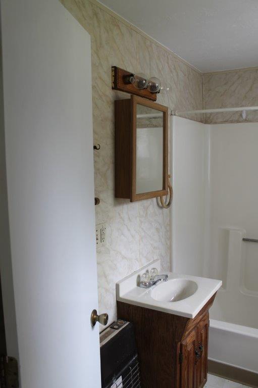 Building Photo - 471 Elm Ave