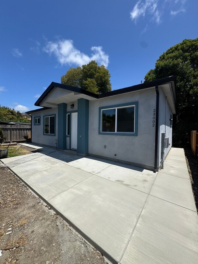 Building Photo - 23002 Amador St