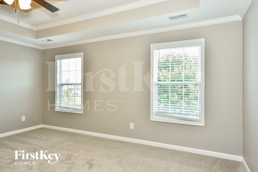 Building Photo - 3707 Windmill Court