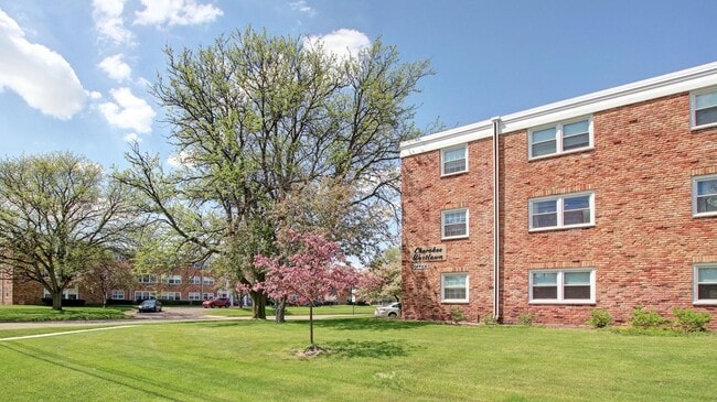 Building Photo - 522 Cherokee St