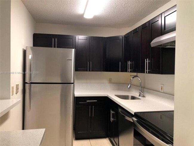 Primary Photo - 2 bedroom in Plantation FL 33324
