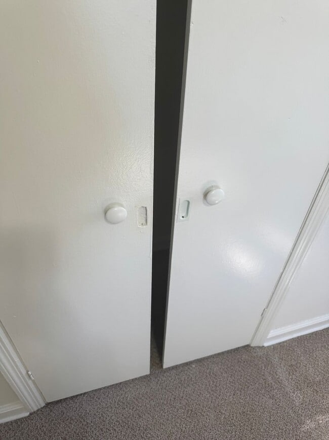 Building Photo - 510 S 19th St