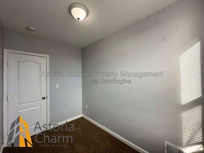 Building Photo - 614 Linnard St