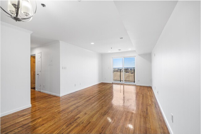 Building Photo - 4401 Smith Ave