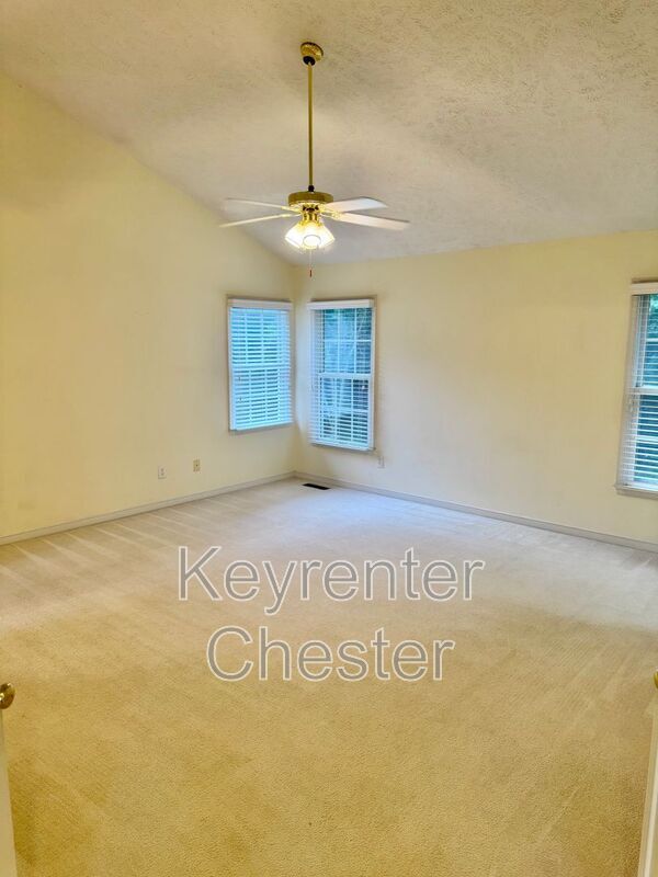 Building Photo - 12912 Nightingale Ct