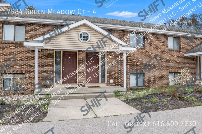 Building Photo - 7984 Green Meadow Ct