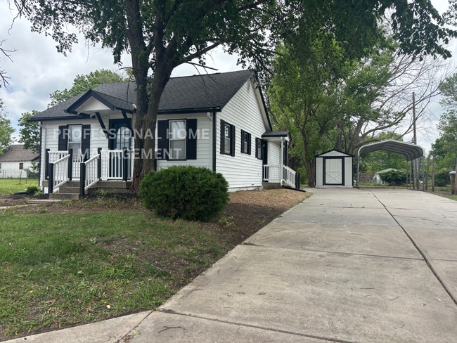 Building Photo - Perfect for Anyone Looking for a Move-in-Ready Space That Feels Like Home! Rent or Rent To Own Av...