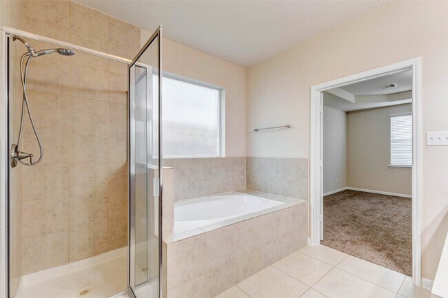 Building Photo - 3310 Pimlico Pine Ln