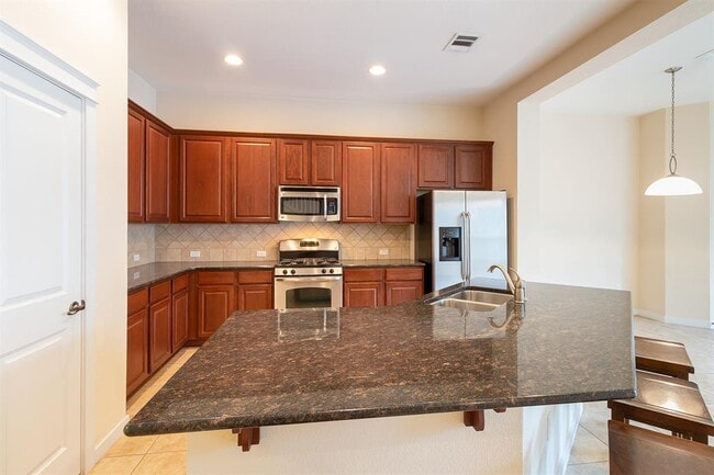 Building Photo - 2241 Zach Scott St