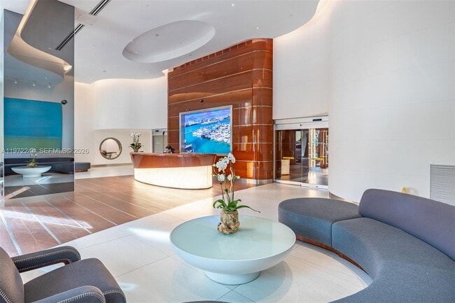 Building Photo - 90 Alton Rd