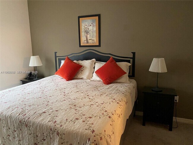 Building Photo - 3209 Gold Ln