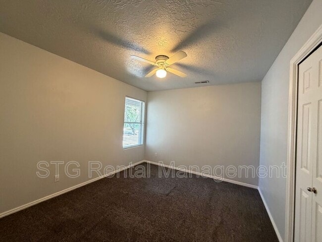 Building Photo - 433 E 1050 S